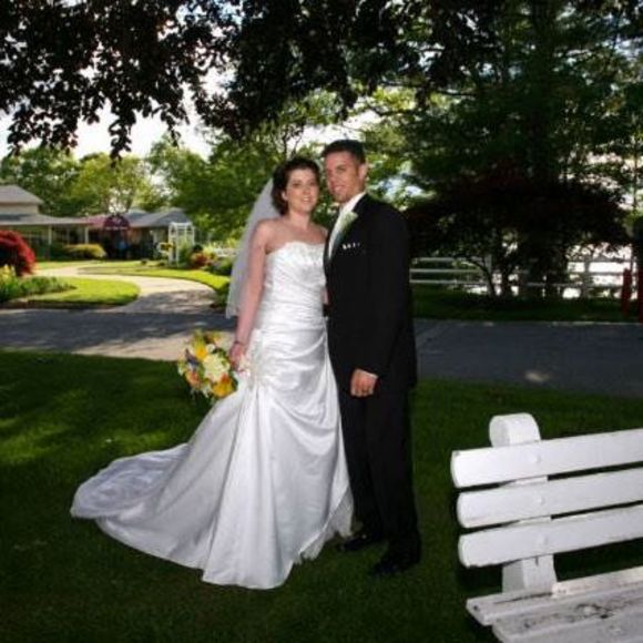 Meet your Posher, Kathleen - Picture 1 of 2